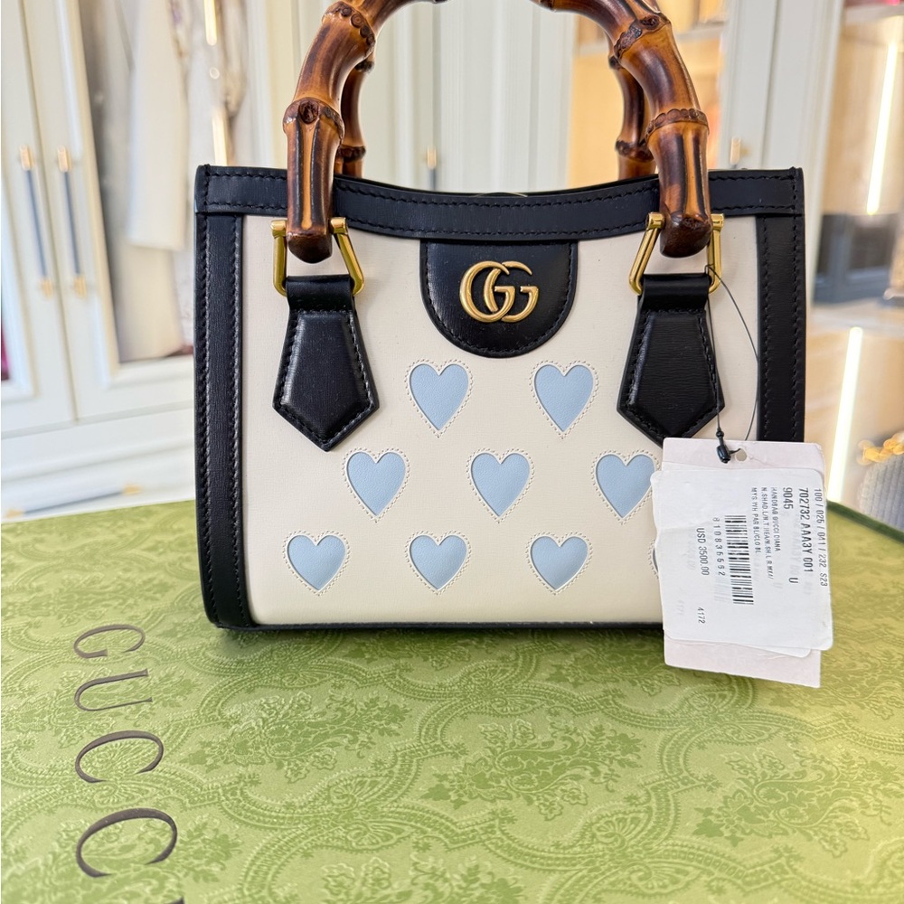 Gucci Black and Cream Heart Satchel with Bamboo Handle - Picture 8 of 8